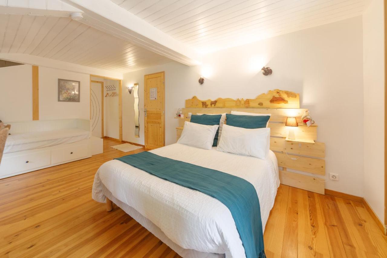 Le Fournia Bed & Breakfast Grandrif Екстериор снимка