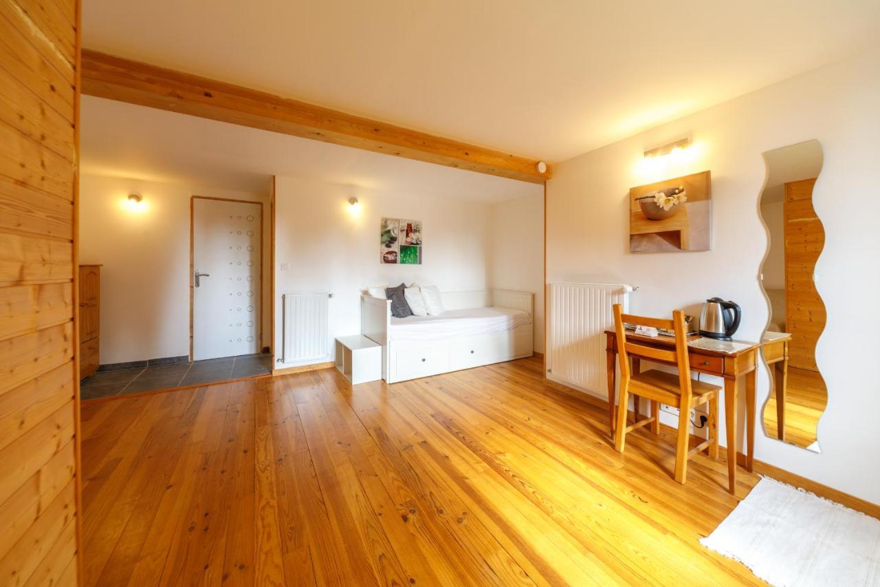 Le Fournia Bed & Breakfast Grandrif Екстериор снимка