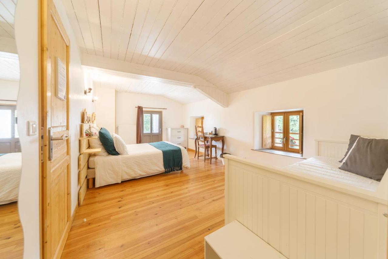 Le Fournia Bed & Breakfast Grandrif Екстериор снимка